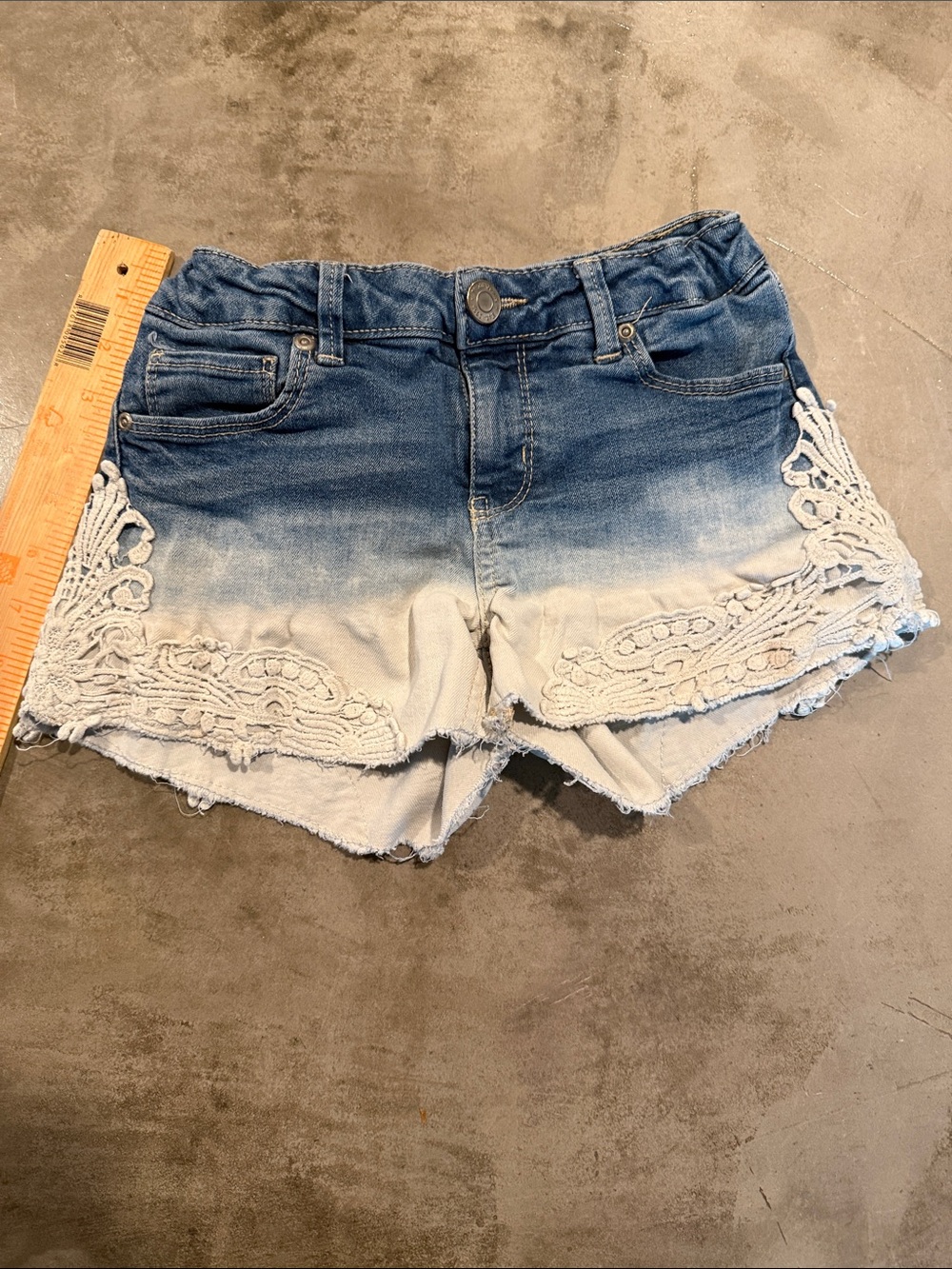 Mudd Girls Ombre Denim Crochet Trim Shorts - Blue/White